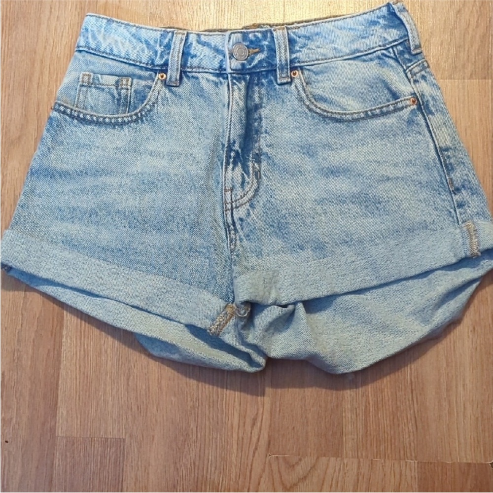 🌟 PacSun Light Wash High Waisted Mom Denim Shorts | Size 24 | EUC 🌟